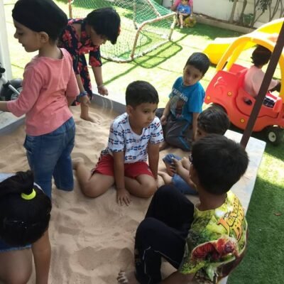 Happy Children Learning and Exploring in the Nursery at Kiddonia Preschool Nursery school In Datta mandir road, Wakad, Pune | Nursery school near me In Ravet, Pimpri-Chinchwad, Pune | Kiddonia