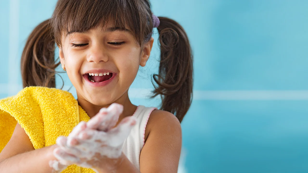 <strong>Healthy Habits for Little Ones: Tips for Teaching Good Hygiene</strong> 1 hand washing 1